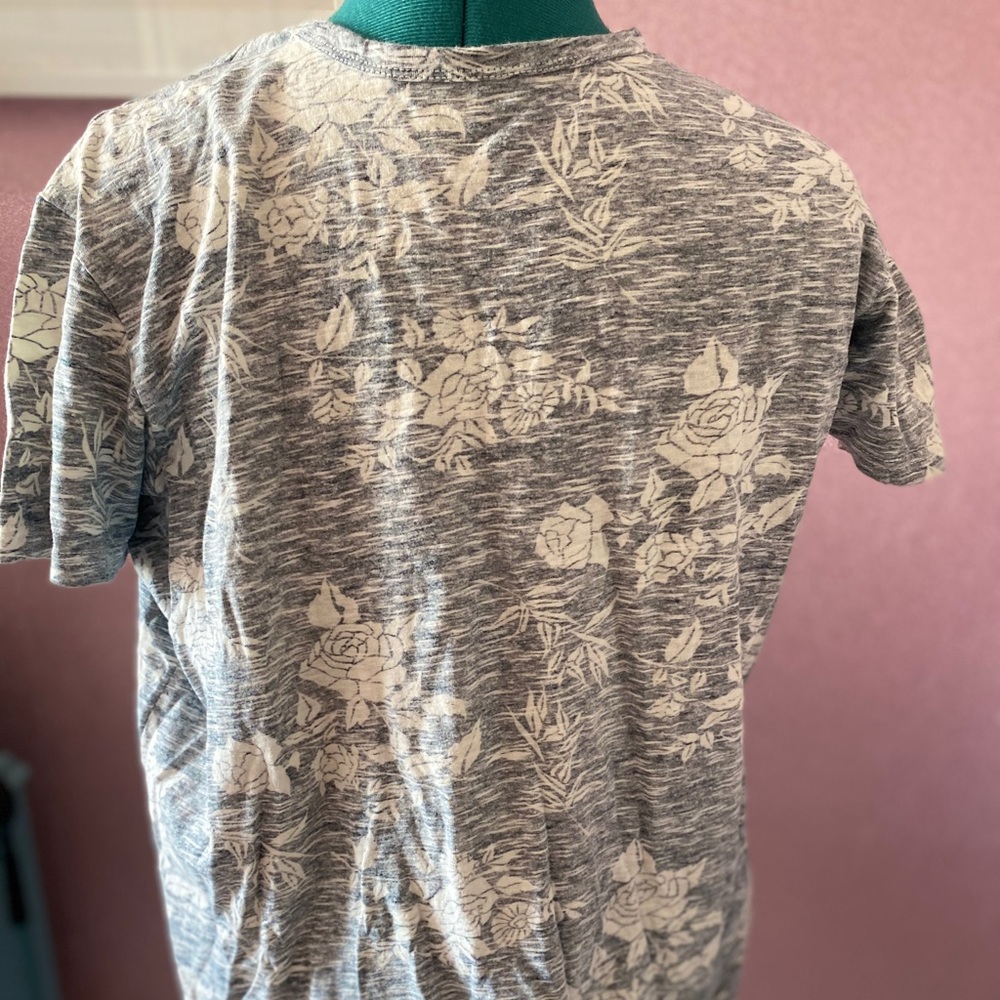 Men’s Ben Sherman floral t-shirt. New